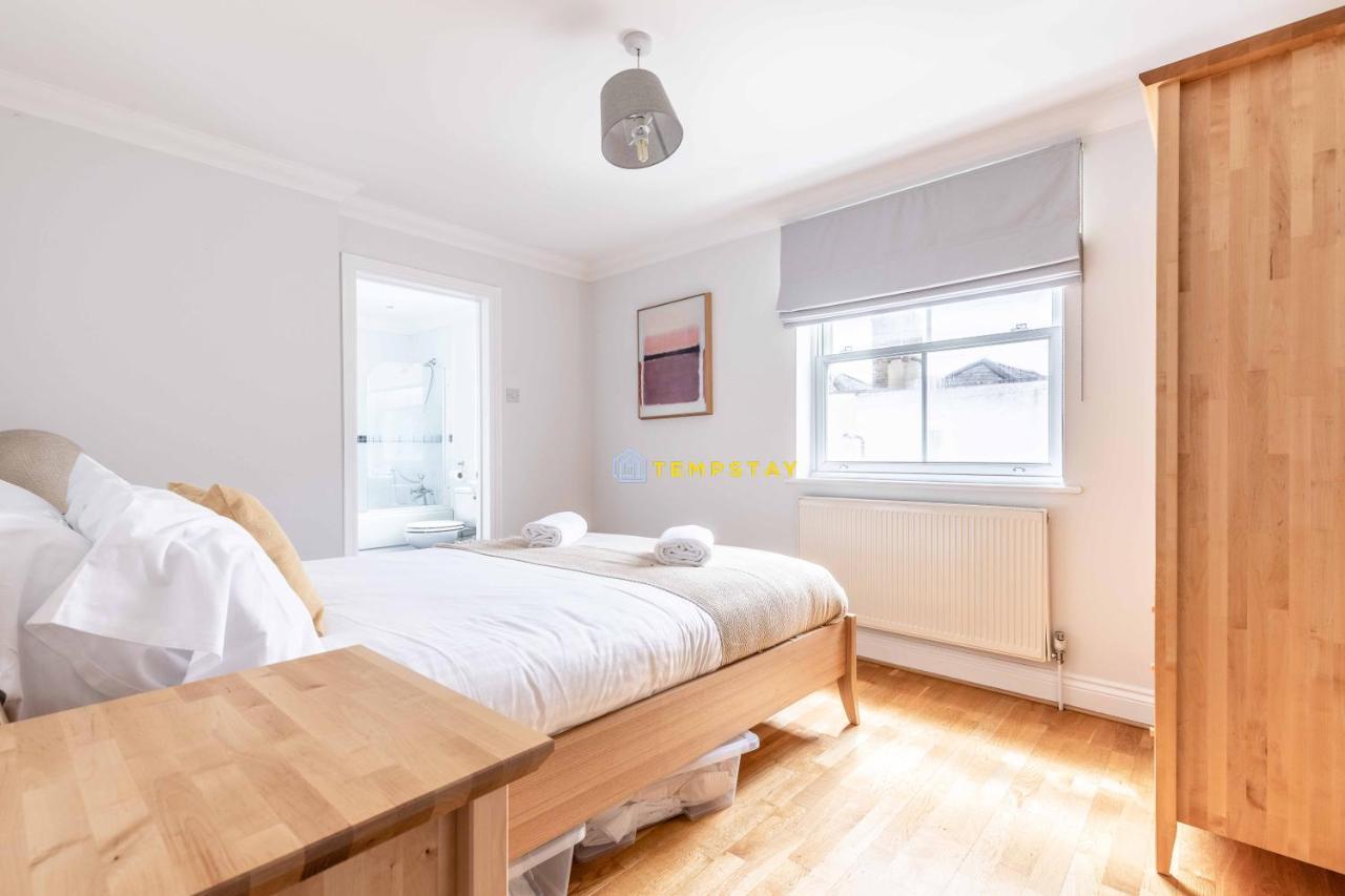 Perfect Spot In Central Windsor & Free Parking! Esterno foto